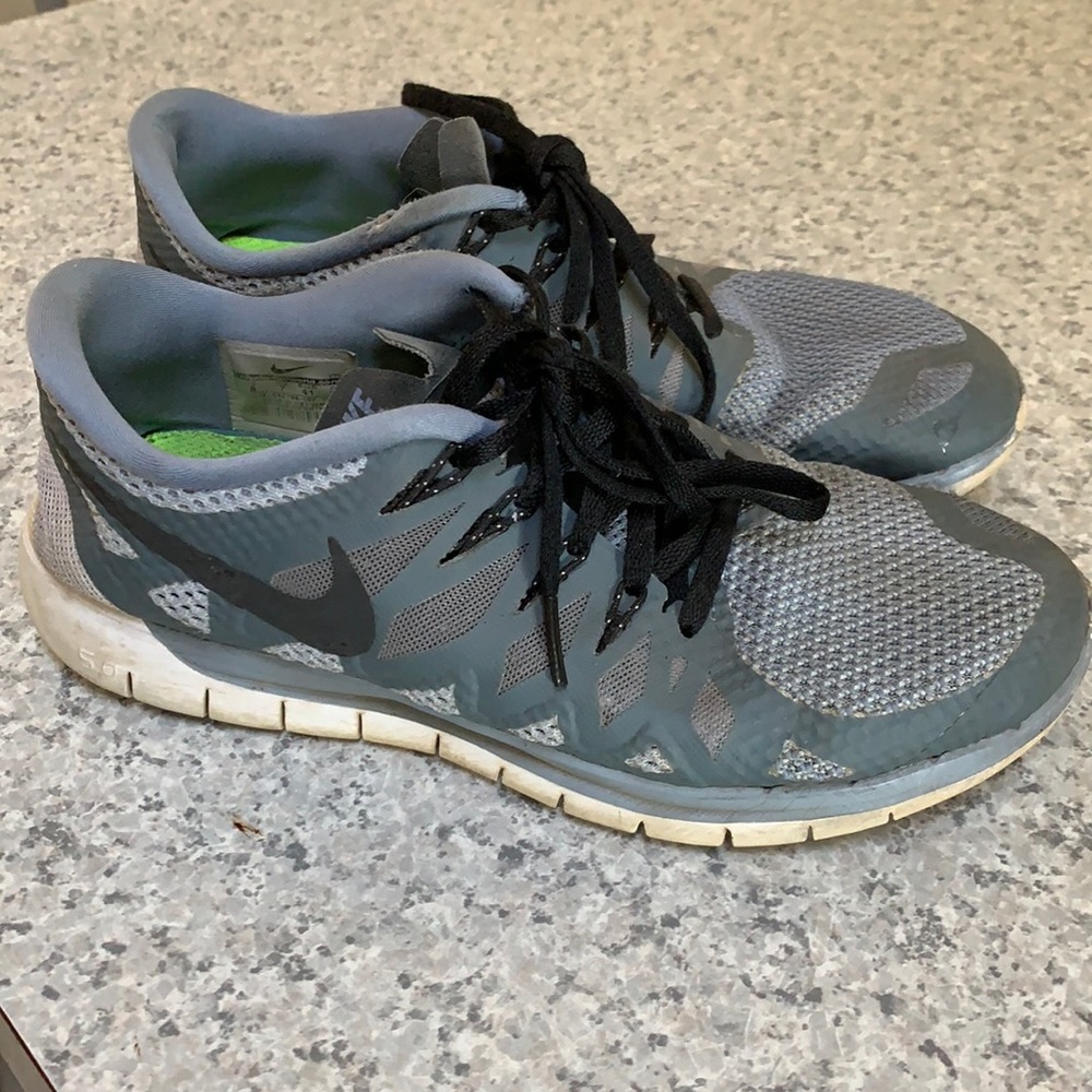 Nike Free Running Sneakers